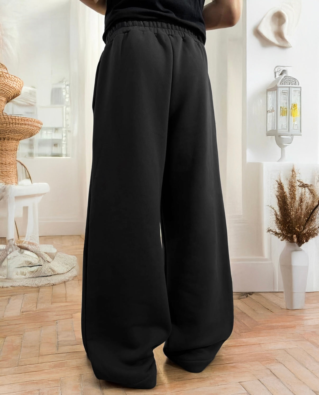 Baggy Bootcut Sweatpants - Black