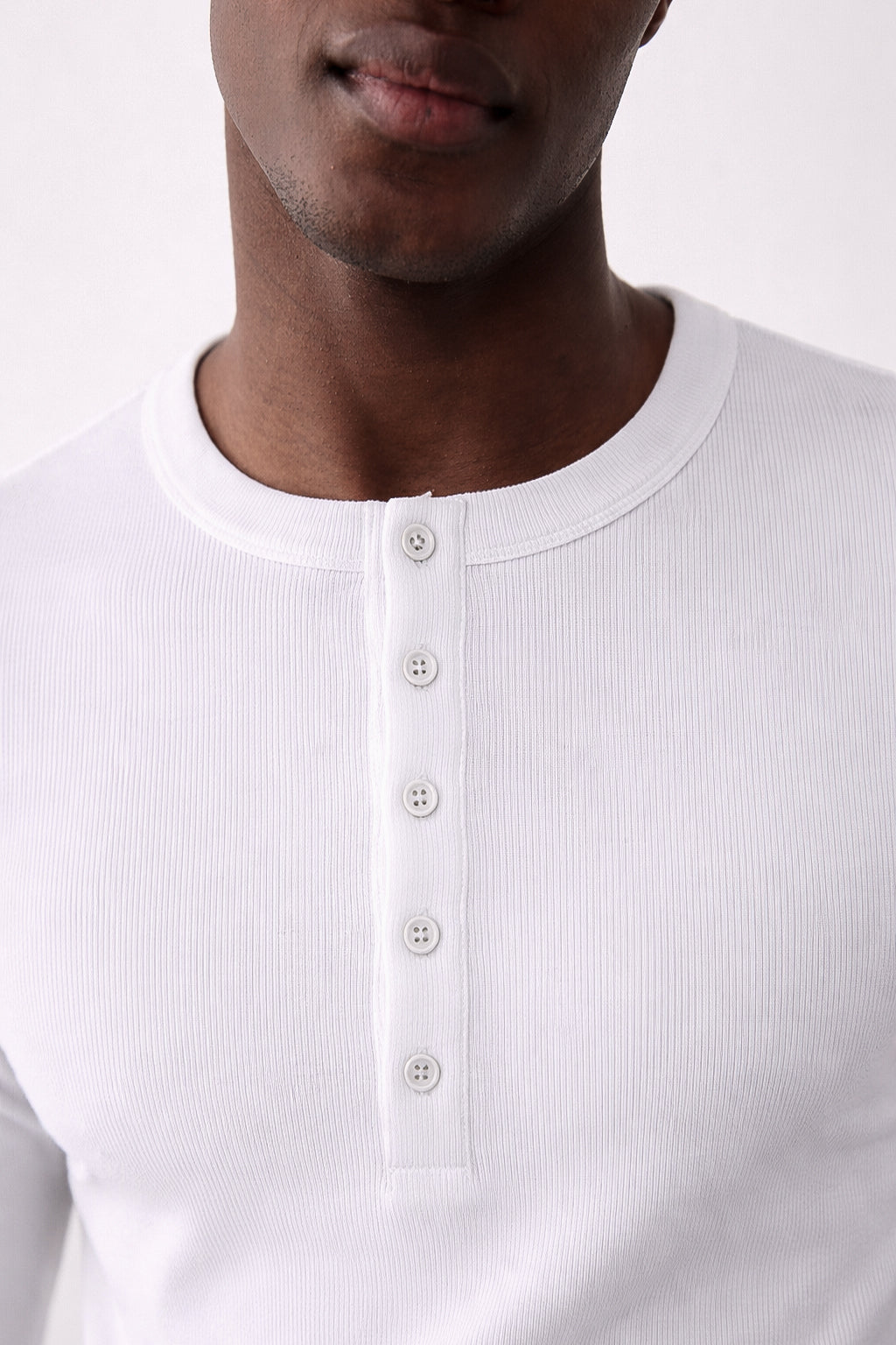 KESINGTON HENLEY TEE (FULL SLEEVE) - WHITE