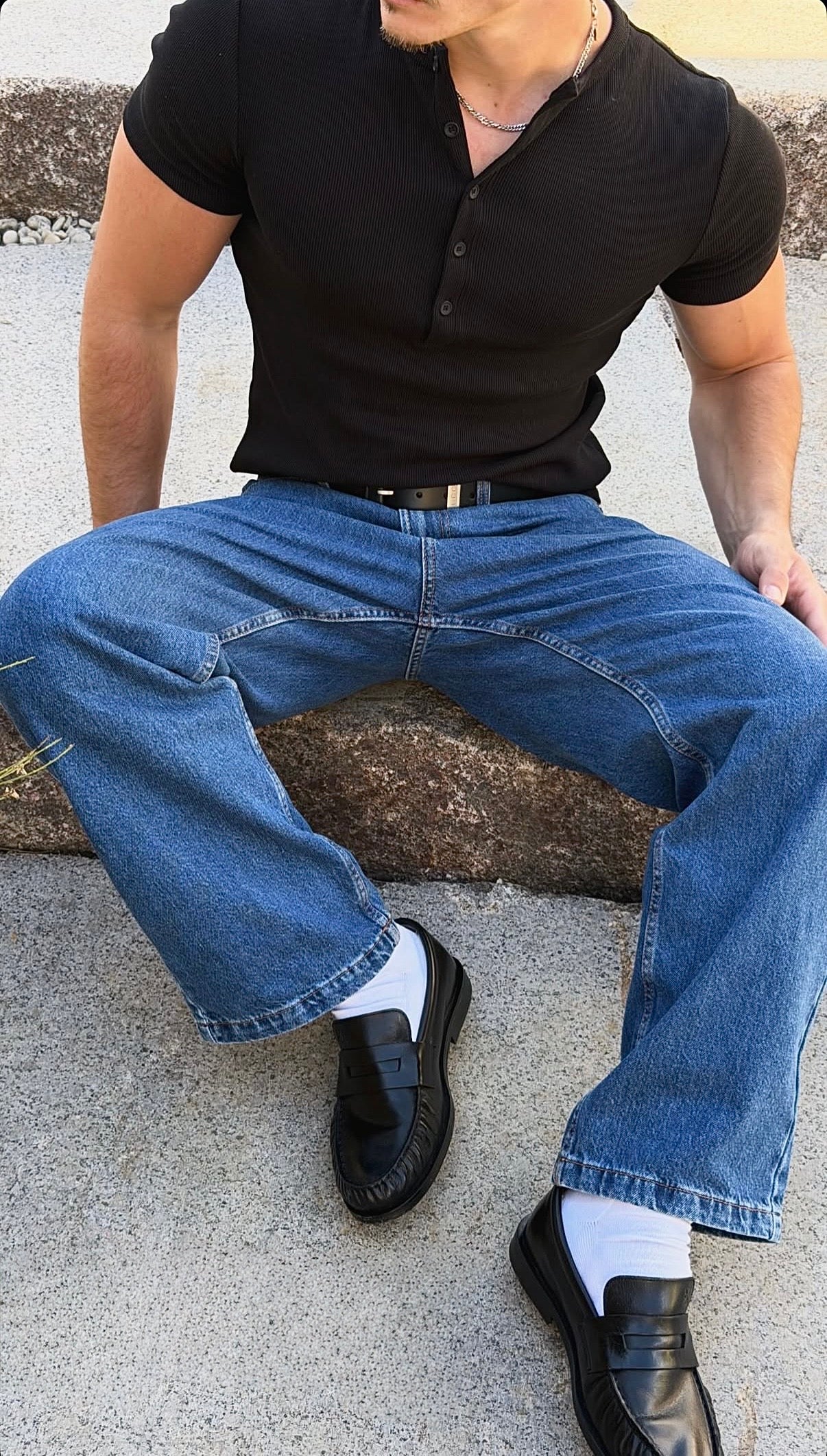 BUNDLE PACK - KESINGTON HENLEY MUSCLE TEE - (BLACK & WHITE)