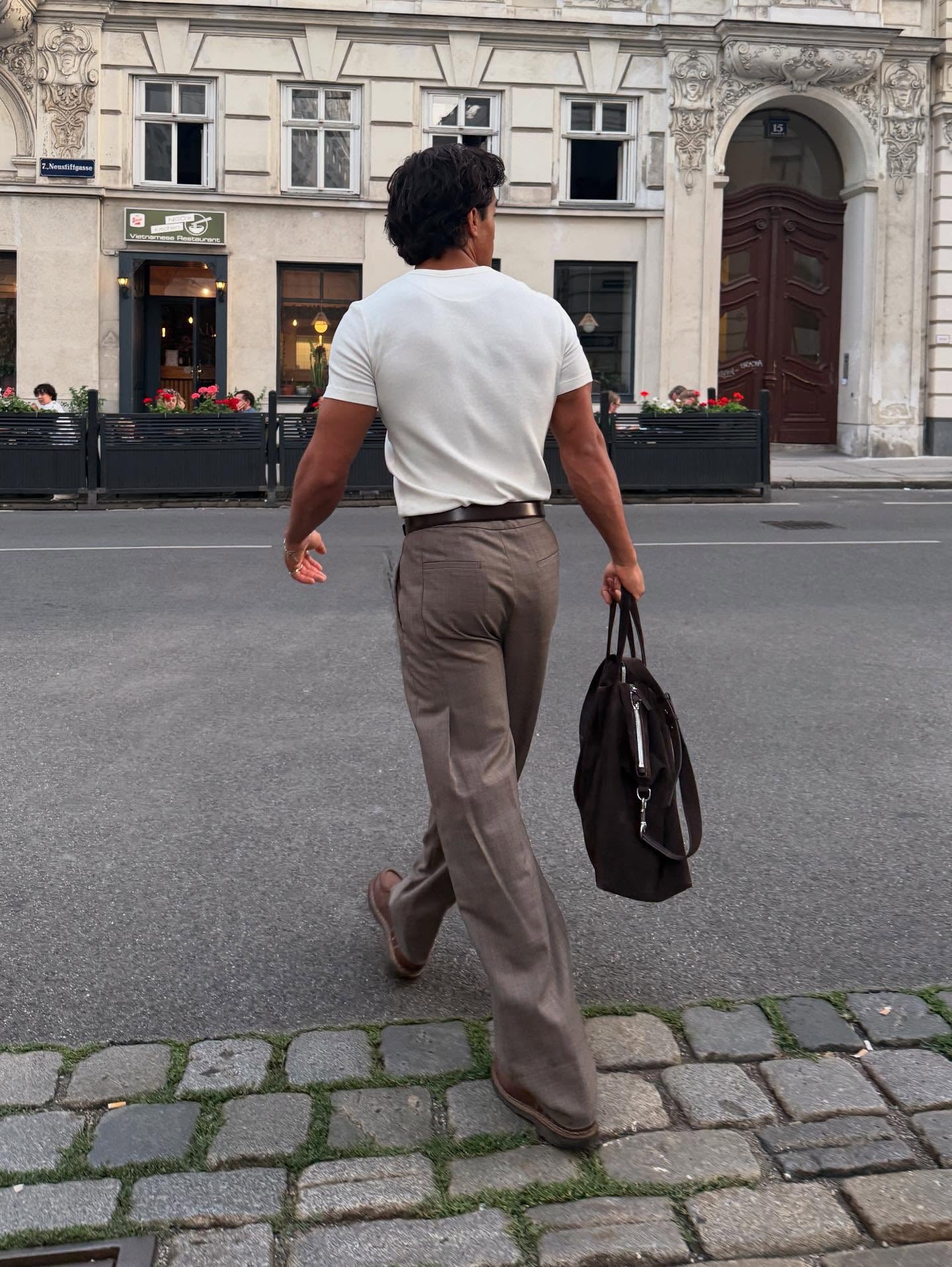 KESINGTON HENLEY TEE - WHITE