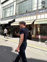 KESINGTON HENLEY TEE - BLACK