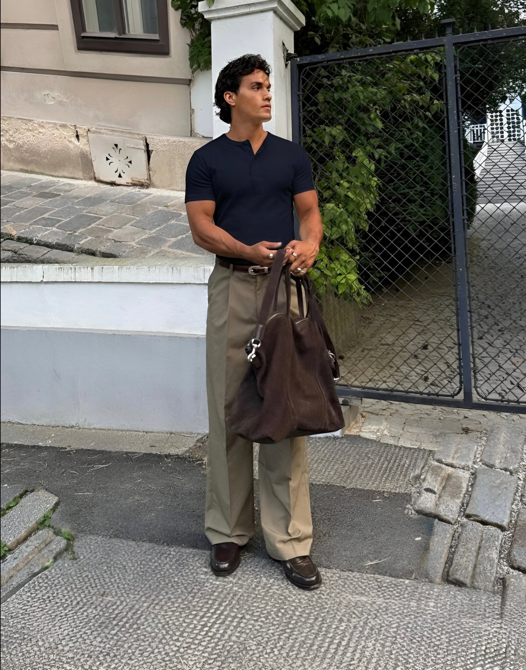 KESINGTON HENLEY TEE - MIDNIGHT