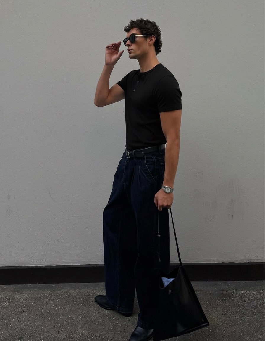 KESINGTON HENLEY TEE - BLACK